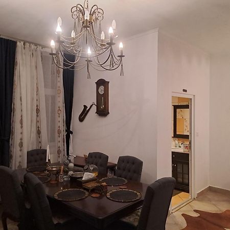 Sia'S Home Oradea Buitenkant foto